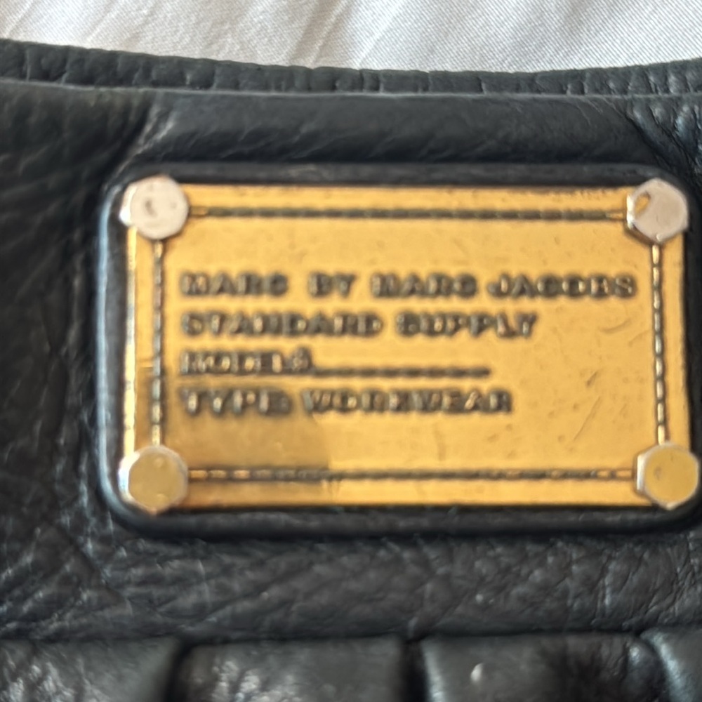 Marc by Marc Jacobs Hillier Hobo Black Pebbled Leather Handbag Gold Hardware - Picture 10 of 11